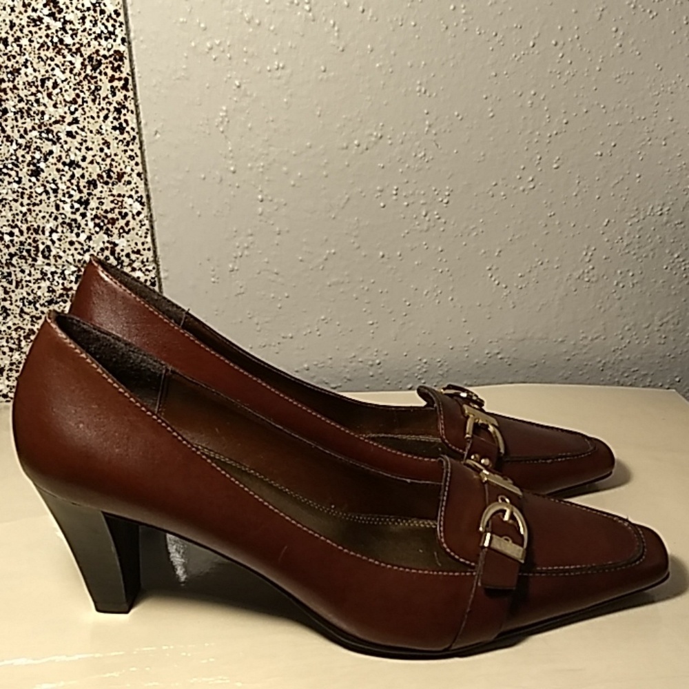 Etienne Aigner Women's Shoes